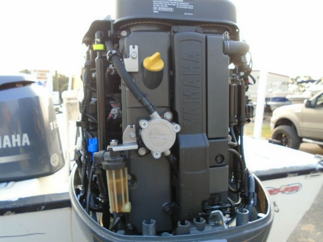 2017 Yamaha 115 HP 4-Stroke Outboard Motor - Image 3