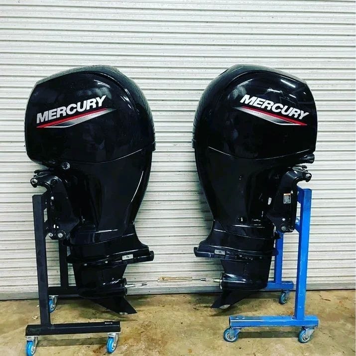 2015 Twin Mercury 150 HP 4-Stroke 20” Shaft Outboard Motor - Image 2