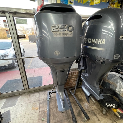 2006 Yamaha 250 4-Stroke Outboard Motor - Image 2
