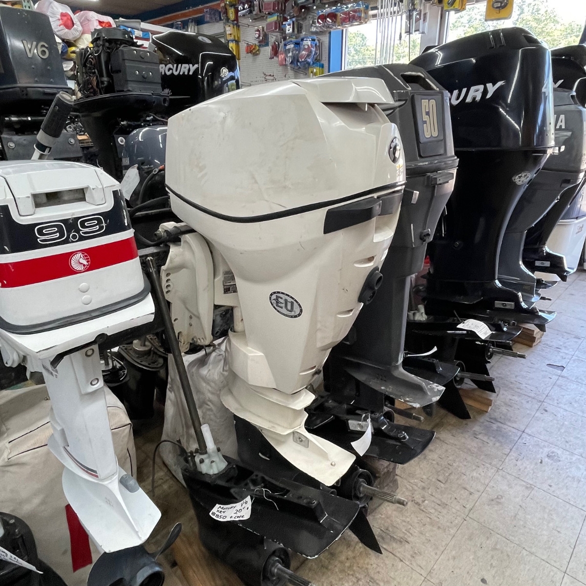 2010 Evinrude 25HP Etec Outboard Motor - Image 2