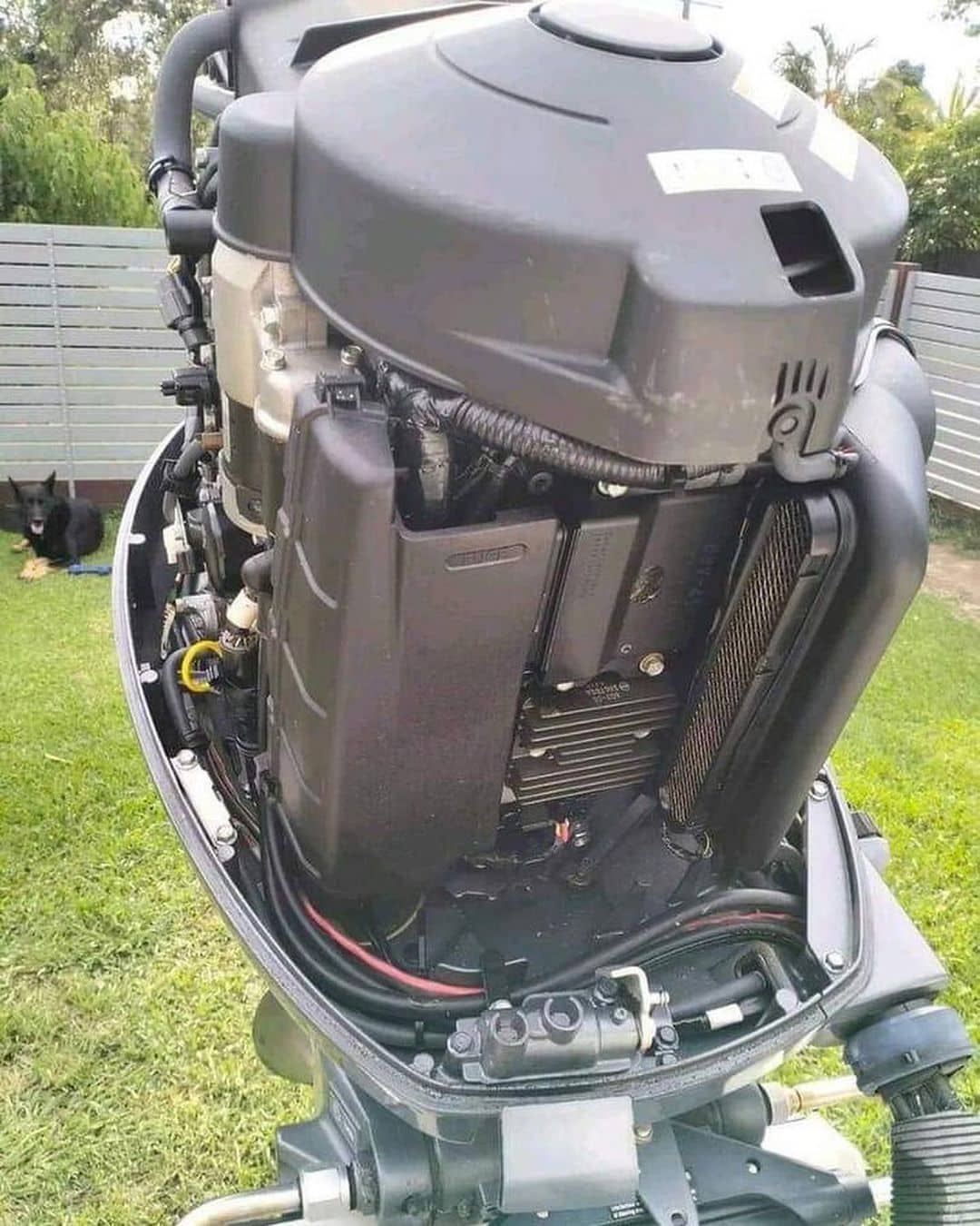 2016 Yamaha 115 HP 4-Stroke Outboard Motor - Image 4